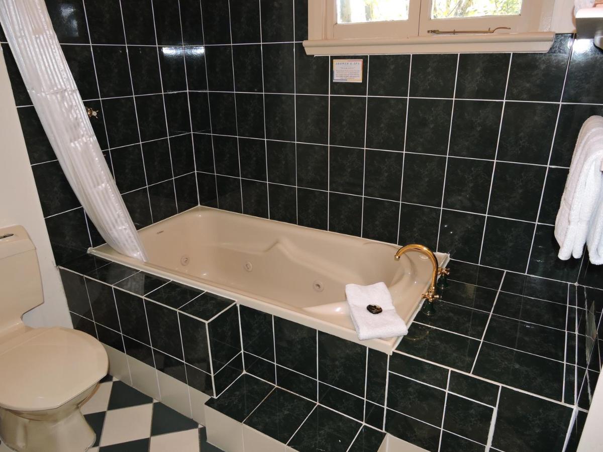 Kubba Roonga Guesthouse - Boutique Luxury Spa Retreat & Gardens - Blue Mountains Блэкхит Экстерьер фото